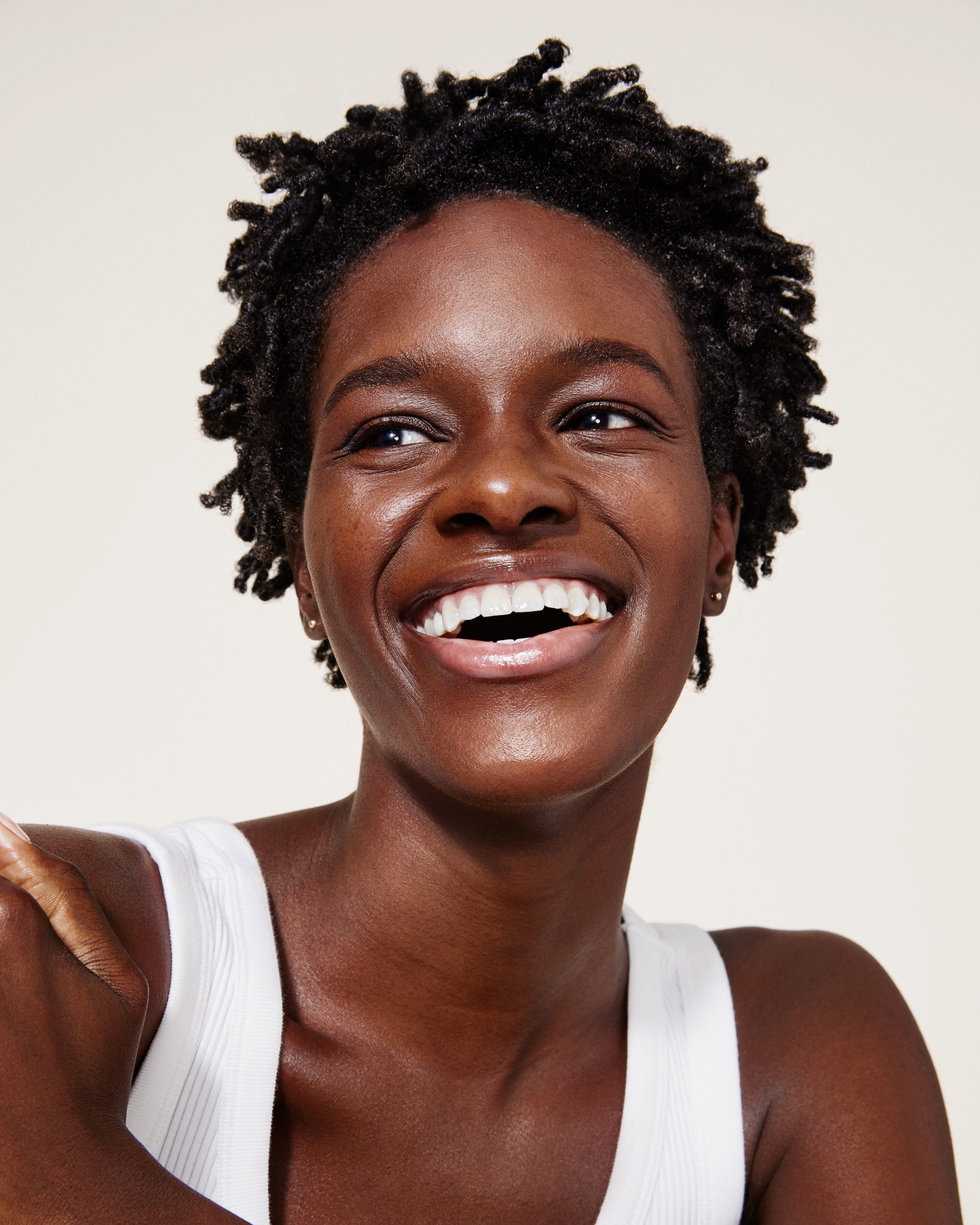 Curl Defining Gel with Aloe Vera and Hemi15 - 4U by Tia - 4U by Tia